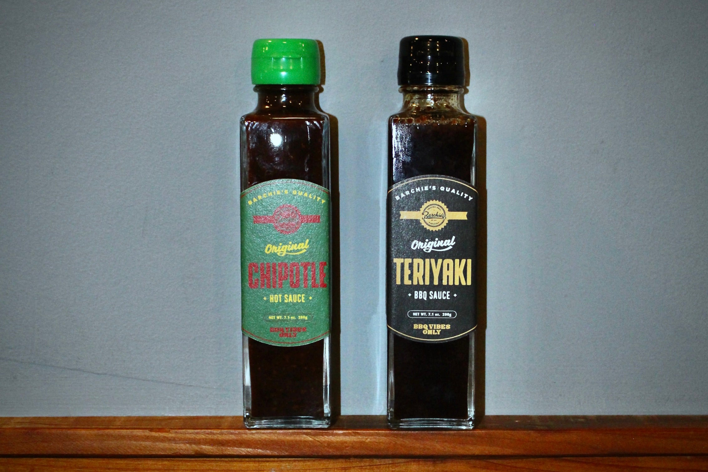 ギフトボックス【真空パック1個+テリヤキソース&チポトレホットソース各1本】